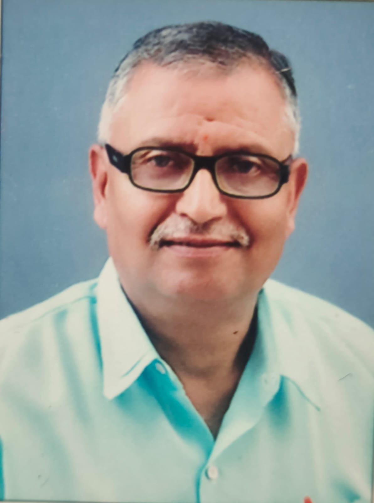 Dr. Yogendra Vinay Pandey